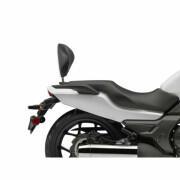 Fijación del respaldo de la moto Shad Honda ctx 700